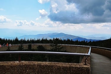 Smoky Mountains, N. Carolina Travel - Wilderness, Waterfalls & Kuwohi (Clingman's Dome)