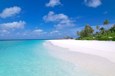 Anantara Kihavah Maldives beach