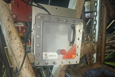 Caja de lógica del sistema Ángel Guardián