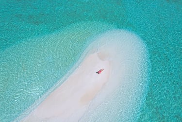 Four Seasons Landaa Giraavaru Maldives sandbank