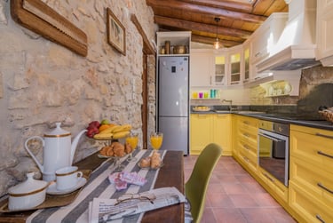 Fully equipped bright colors kitchen in Villa Galanoussa