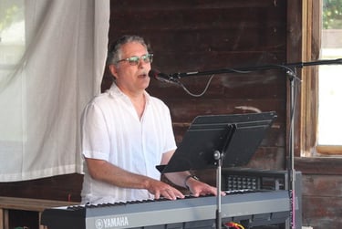 Paul singing