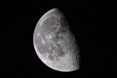 One of the first shots I got of the moon with my Canon 250D paired with a Tamron 70-300mm