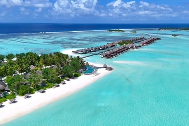 four-seaons-kuda-huraa-drone-view-island