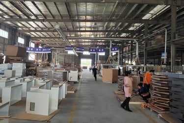 display cabinets factory workshop