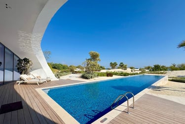 shebara-resort-gym-pool-2