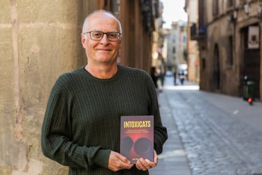 Isidre Ferran a el 9 Nou amb el llibre INTOXICATS