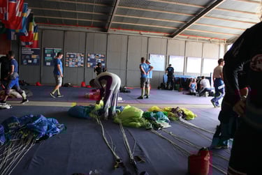 También se trabaja, hay que plegar.