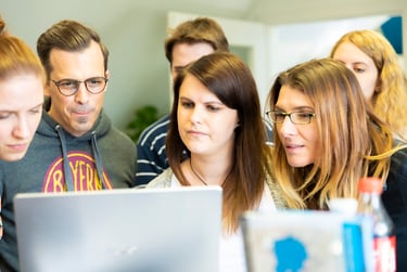 Nur wenn das SEO-Team und die Redaktion Hand in Hand arbeiten, kann etwas entstehen @KreaAI