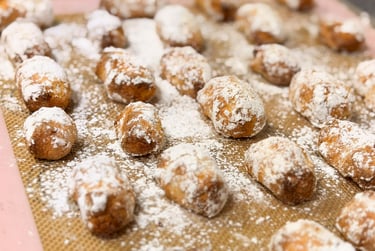 Ką tik iškepti citriniai sausainiai