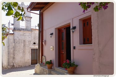 Tonia’s Cottage, holiday home rental in Alagni Village, Crete