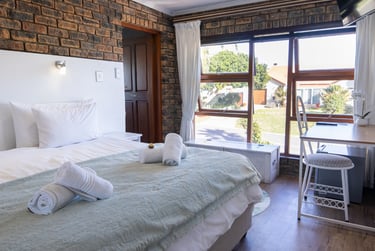 White Shark Guest House Leopards Lair Room