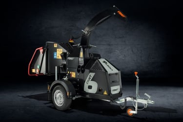 FORST CADET 6 rūpnieciskais zaru smalcinātājs ir jaudīgs koksnes smalcinātājs