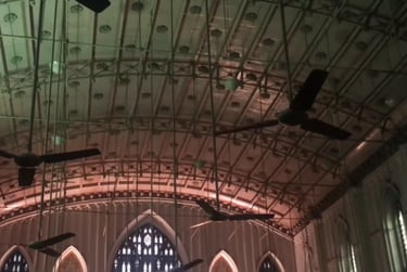 Inside St. Paul’s Cathedral, Kolkata