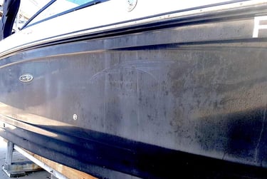 Boat hull cleaning and restoration Sarasota, Florida