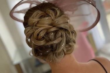 a women having her bridal hair done