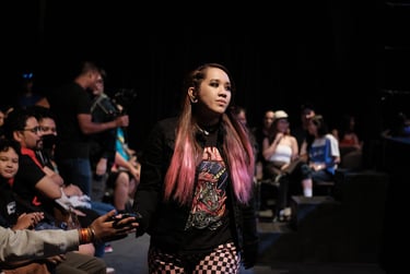 Pinay Wrestler Robynn