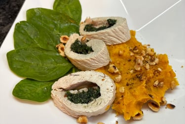 Ballotine de dinde aux champignons et épinards, crémeux de butternut chez Marmite & Papillote