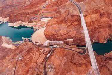 helicopter flight over hoover dam