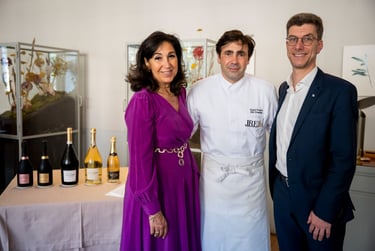 Mimma Posca, Daniel Canzian e Alexandre Cattier durante la presentazione degli Champagne Cattier a Milano