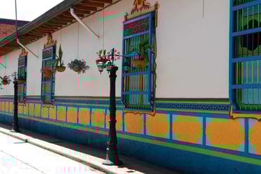 Guatapé, municipio de colores