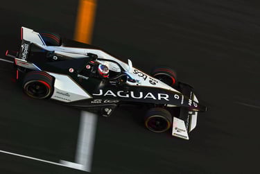Mitchas Evansas Jaguar Formulė-E