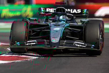 George'as Russellas Mercedes