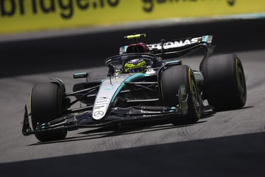 Lewisas Hamiltonas Mercedes