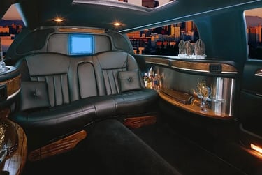 luxury Limousine rental interior with lot of amenities in NJ, NY, MA, CT and nearby areas