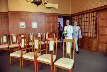 Bride and groom entering the ceremony room.