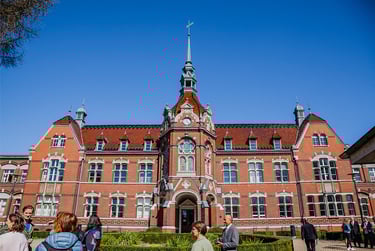 The building of the Neukölln civil registry in Berlin.