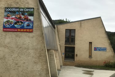Base de canoë à Alet-les-Bains près de Quillan