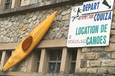 Canoë sur la rivière Aude à Couiza près de Quillan
