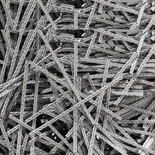 Vue de macrofibres pour béton mapiscine10m2.com