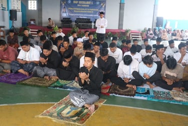 SM Excellent 1 kota tangerang berdoa bersama