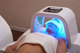 LED light therapy on face