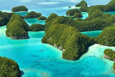 Micronesla sailing adventure