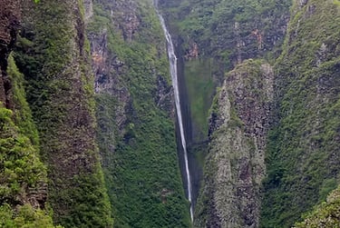 gambier islands marquesas sailing adventure