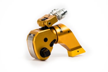 FAST TRACK INDUSTRIAL RESOURCES LLC-TORSIONX HYDRAULIC TORQUE WRENCHES IN THE MIDDLE EAST