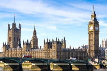 Keindahan Big Ben di tengah kota Inggris 
