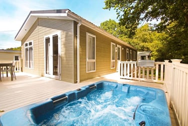 Holiday Home with Hot Tub and Patio