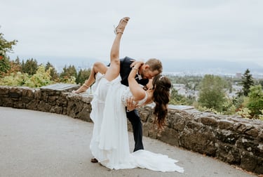 queen elizabeth park wedding photography photoshoot couple dipping