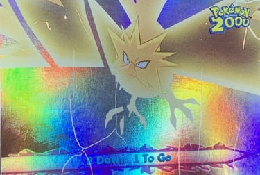 35 2 Down, 1 To Go Topps Pokémon The Movie 2000 rainbow foil