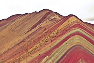 Montaña de los 7 colores en Perú