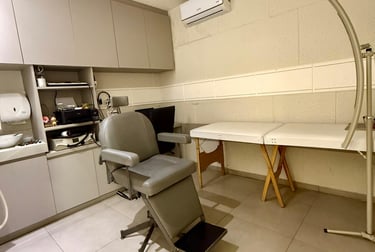 Sala de exames com isolamento acústico da Innovare Centro Auditivo
