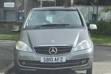 fairykirk-road-rosyth-fife-scotland-factory-worker-parking-at-residents-houses-stalker-webp