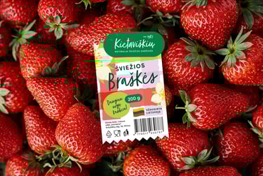 Kietaviškių braškių pakuotės Ugnė Ugenskaitė-Joskaudė datflamie