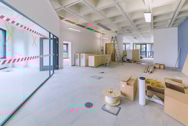 Modernizacja i rearanżacja. Remont biura, remont istniejącego biura.