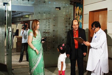 Saleem Murad with Jahangir Jani & Falak Ch on Munafiq Film Set