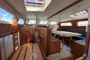 saloon interior wind shift sailing adventure yacht